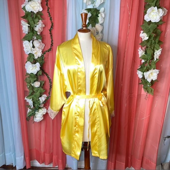 Frederick's of Hollywood Other - Frederick's of Hollywood Sun Yellow Robe